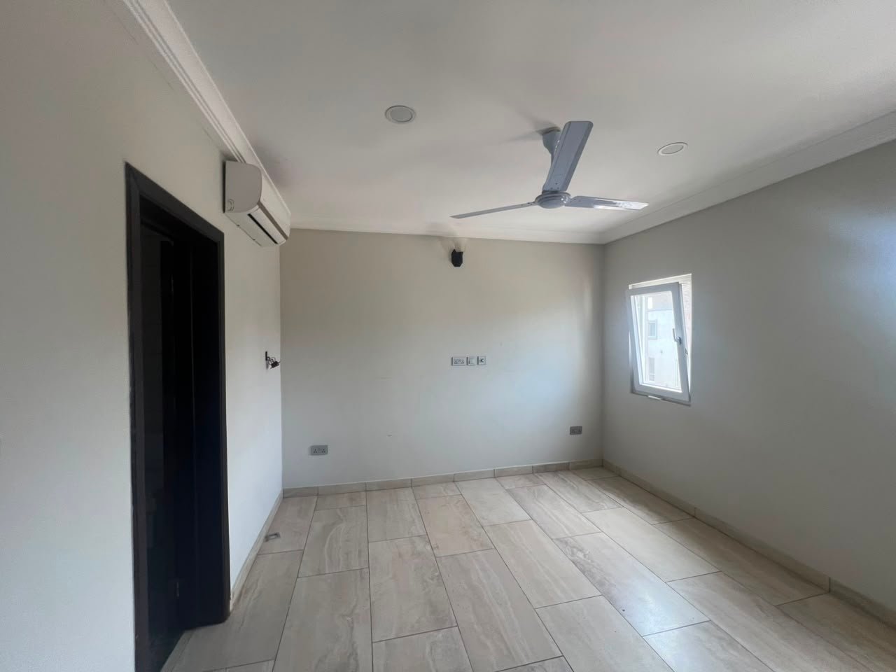 3bedroom apartment for rent at Tseaddo