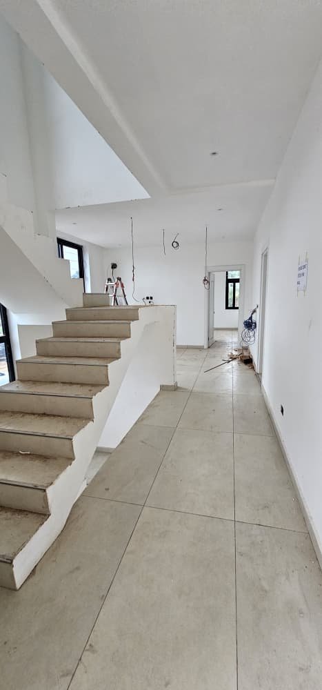 Contemporary 4 bedrooms home for sale – Labone